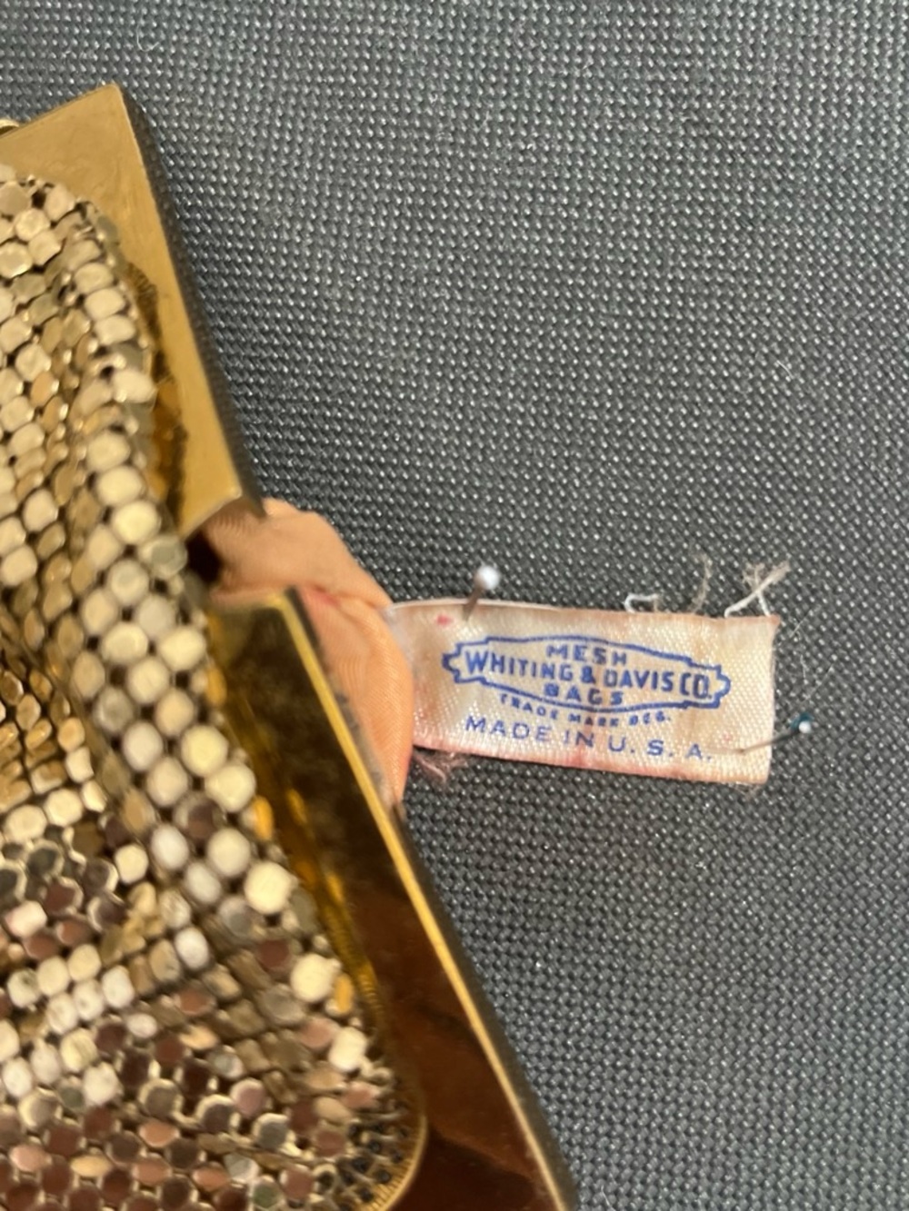 Vintage Whiting & Davis Gold Metal Mesh Evening Clutch with Chain - Picture 5 of 7